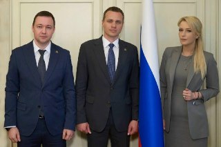 Цифровой Навигатор для Семей Участников СВО: Презентация в Югре