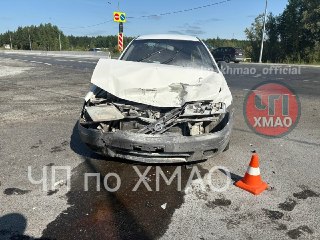 В Нижневартовске водитель без прав устроил ДТП с пострадавшими